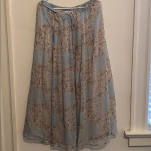 Flowy Flowered Skirt